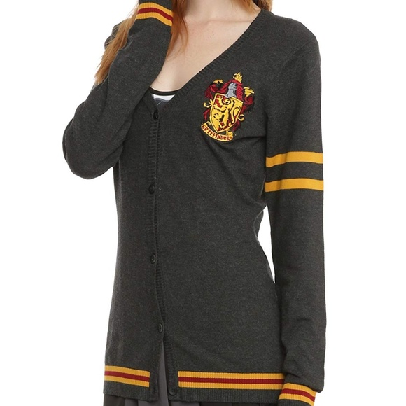 grey gryffindor sweater